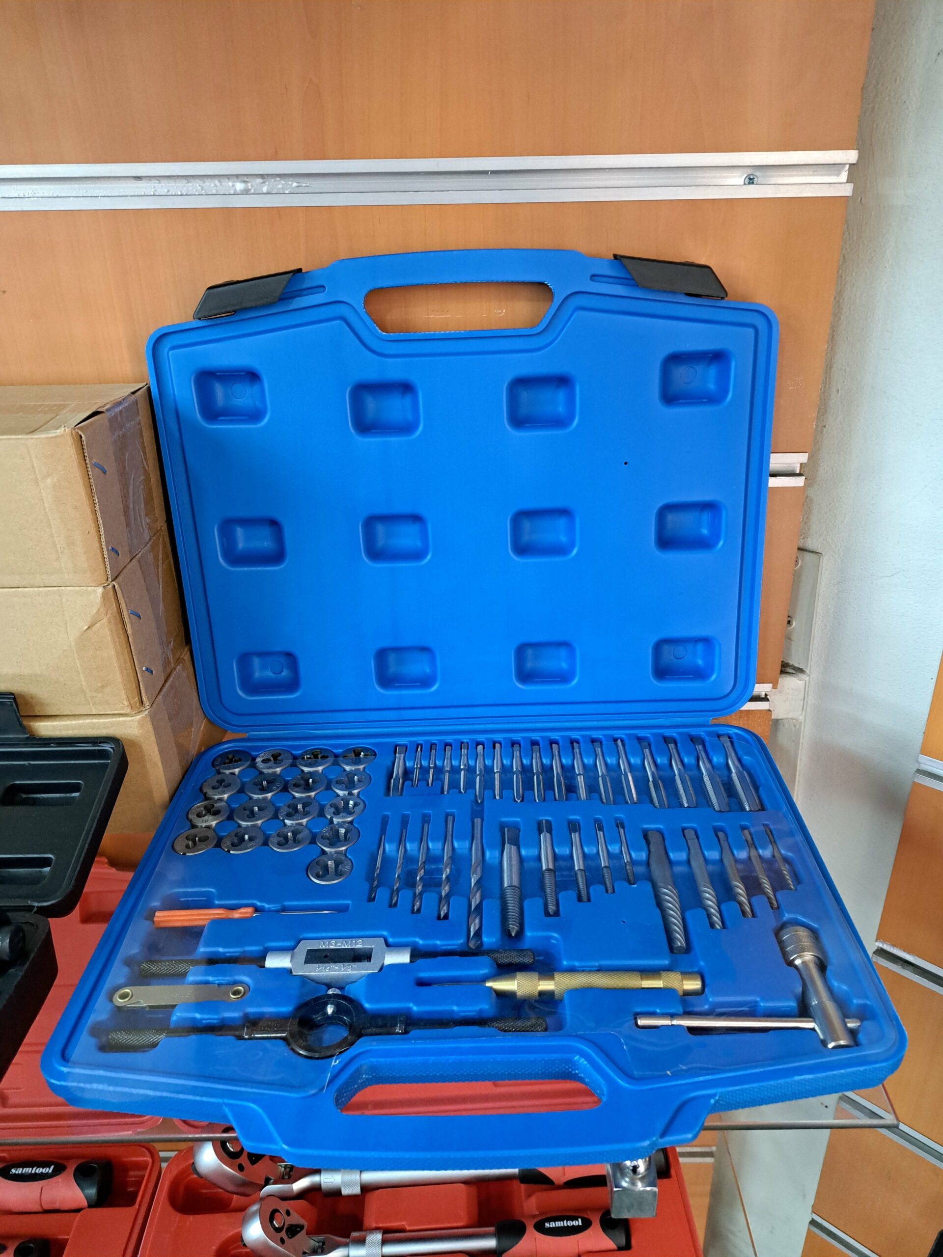 Taraud 45pcs