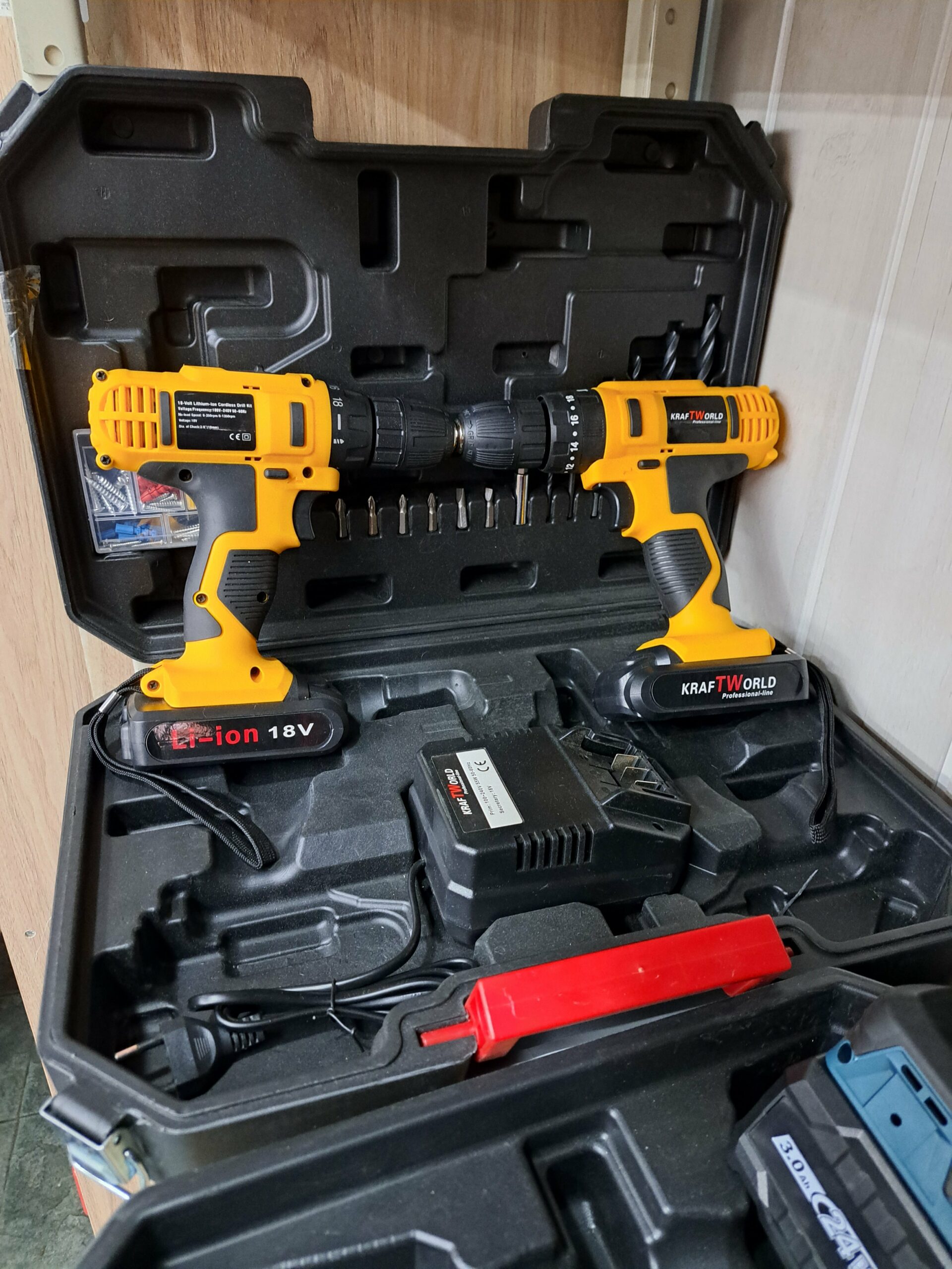 Visseuse + Perceuse à percussion