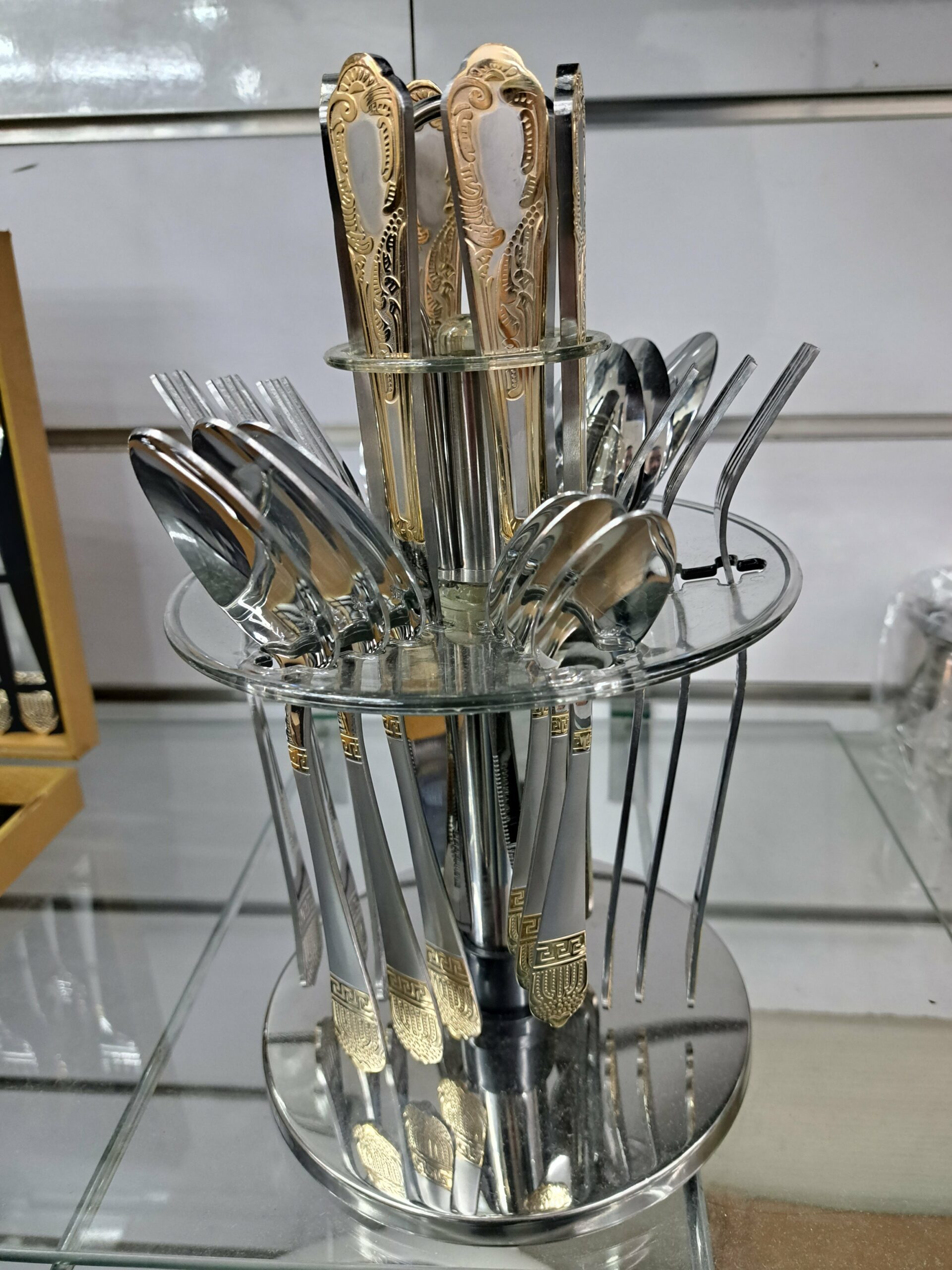 Ménagère 24pcs + socle