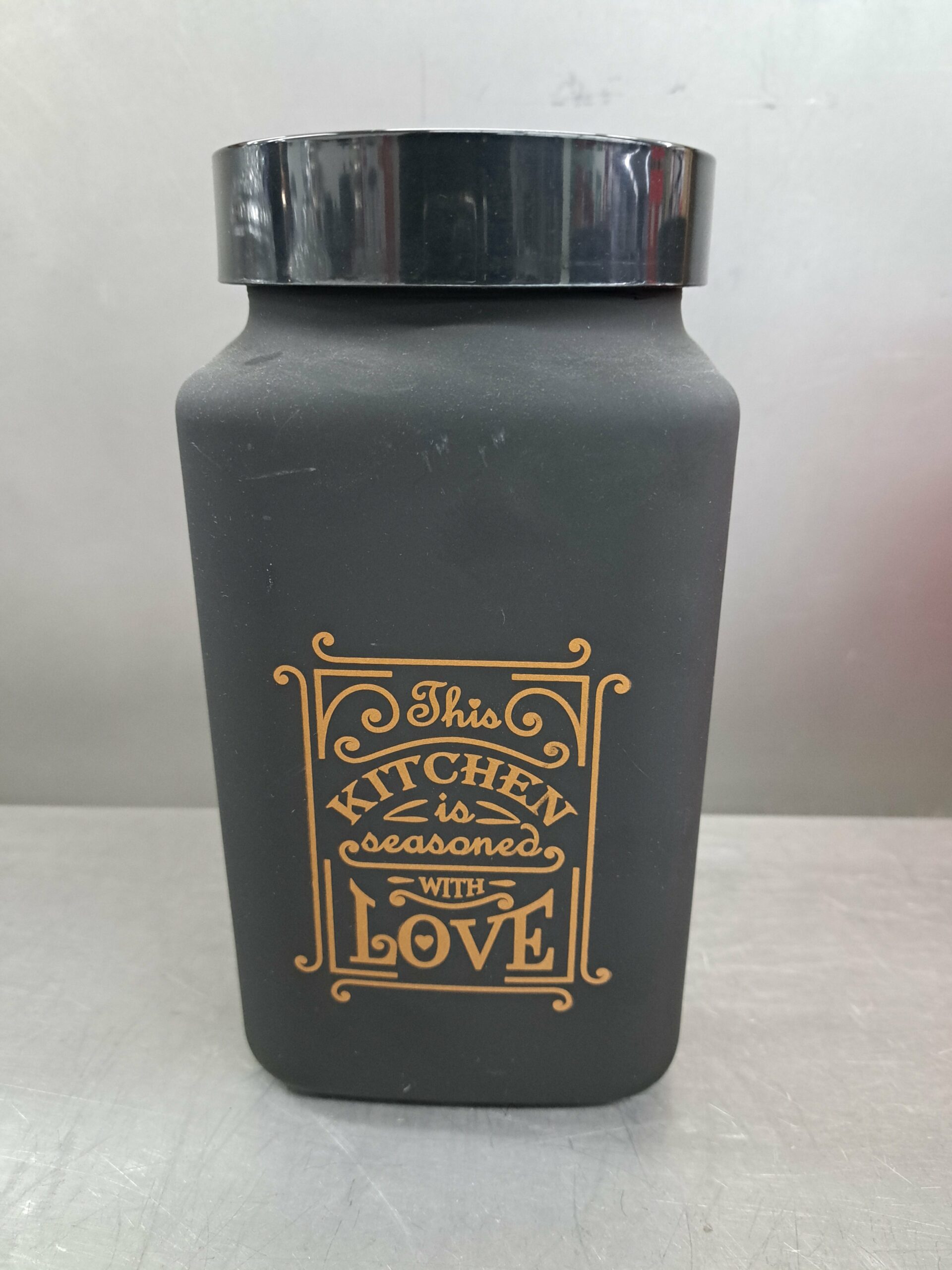 Canister 2L noir