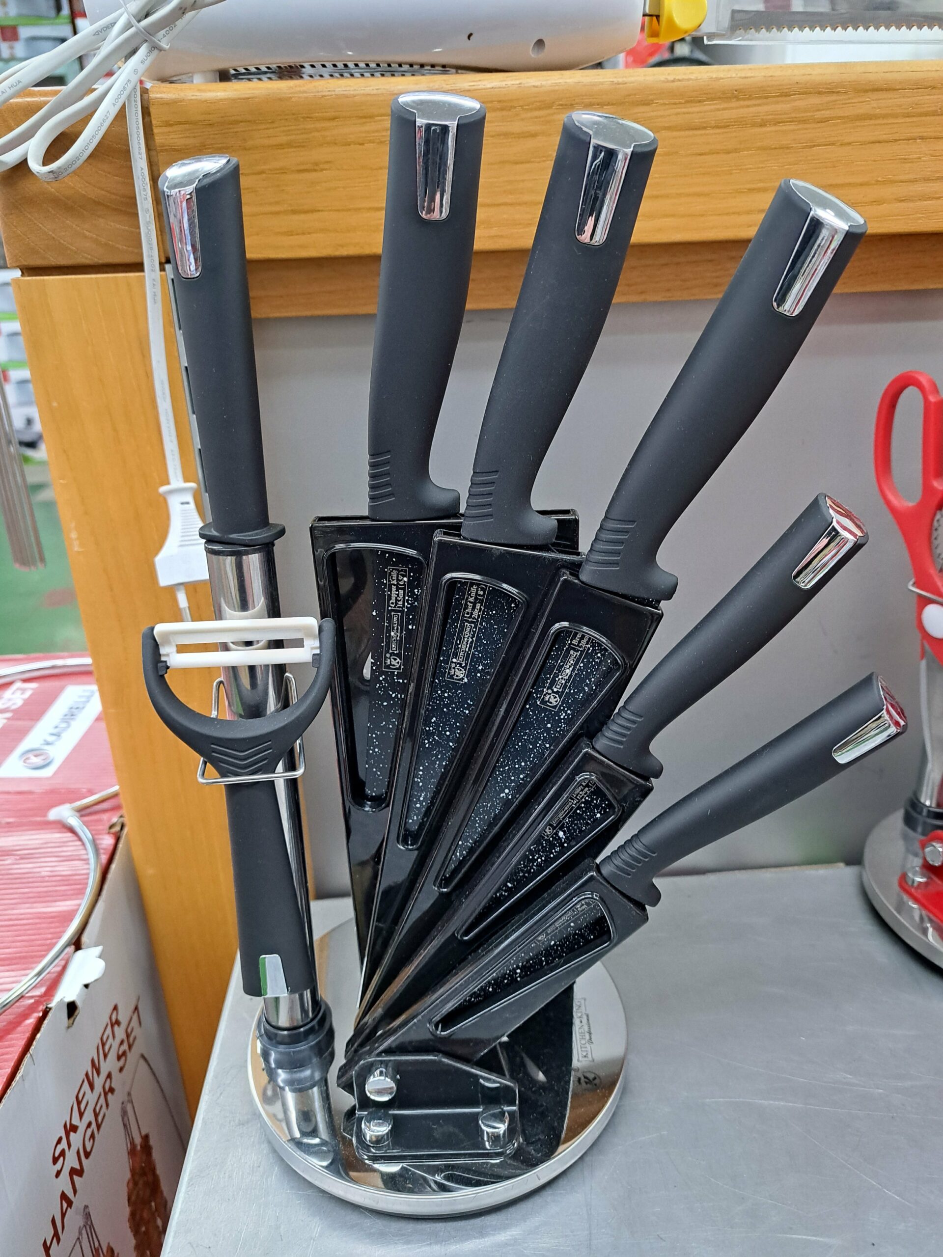 Socle noir plastique
