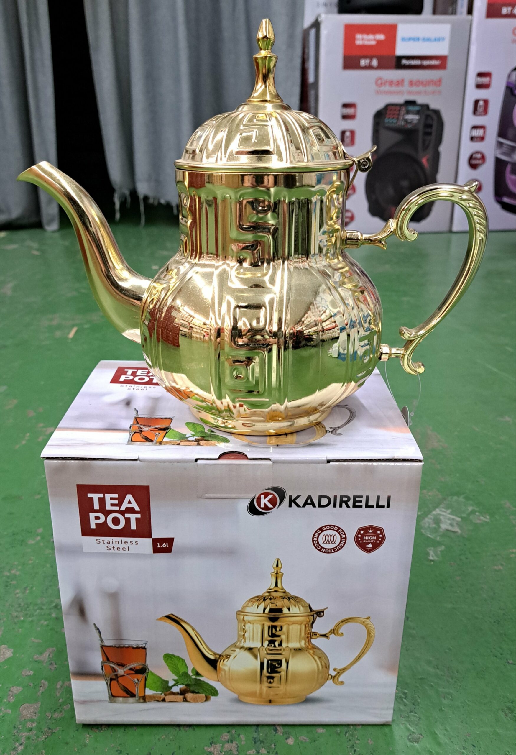 Theiere doré 1.6L