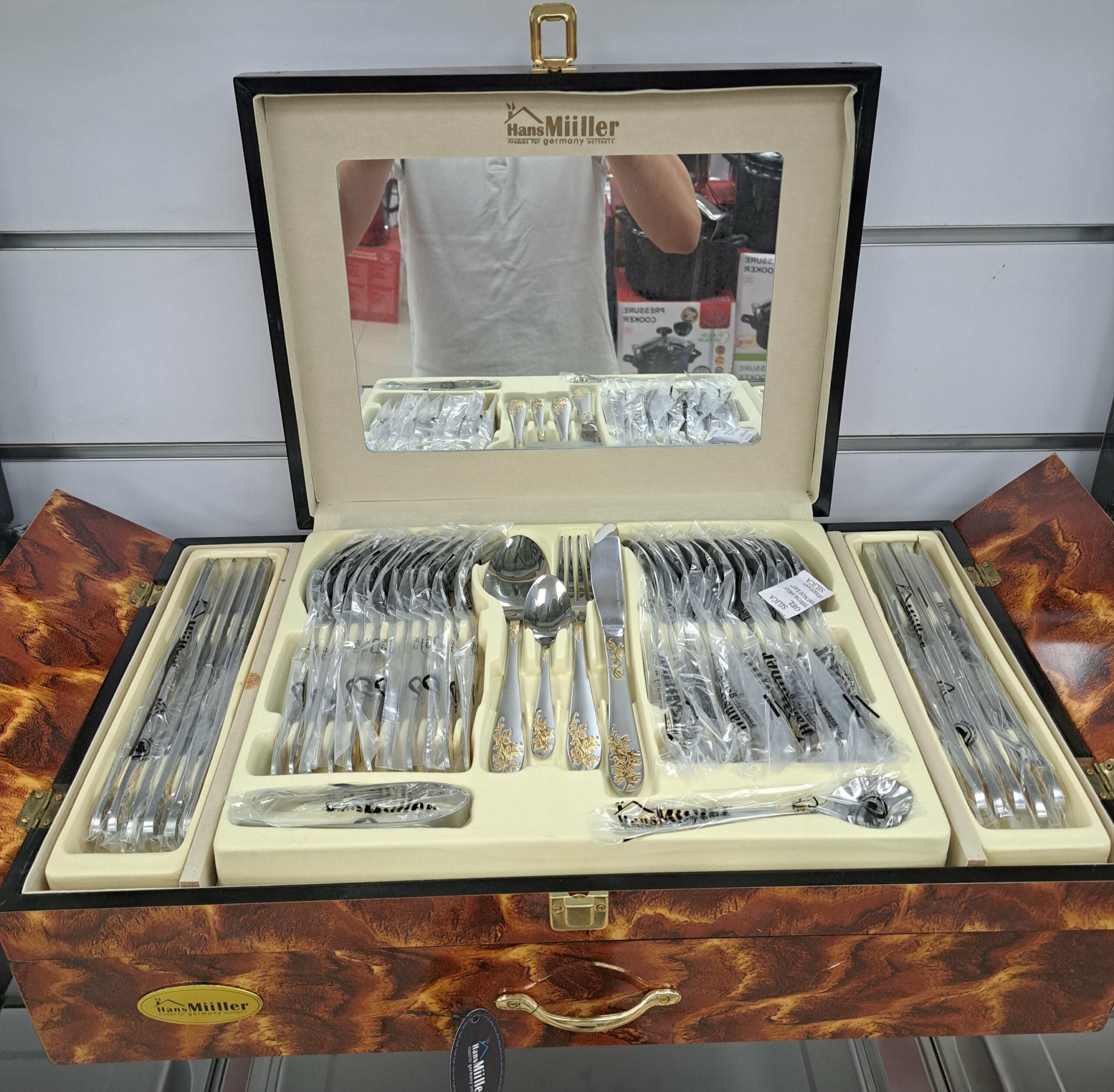 Ménagère 72pcs - 304