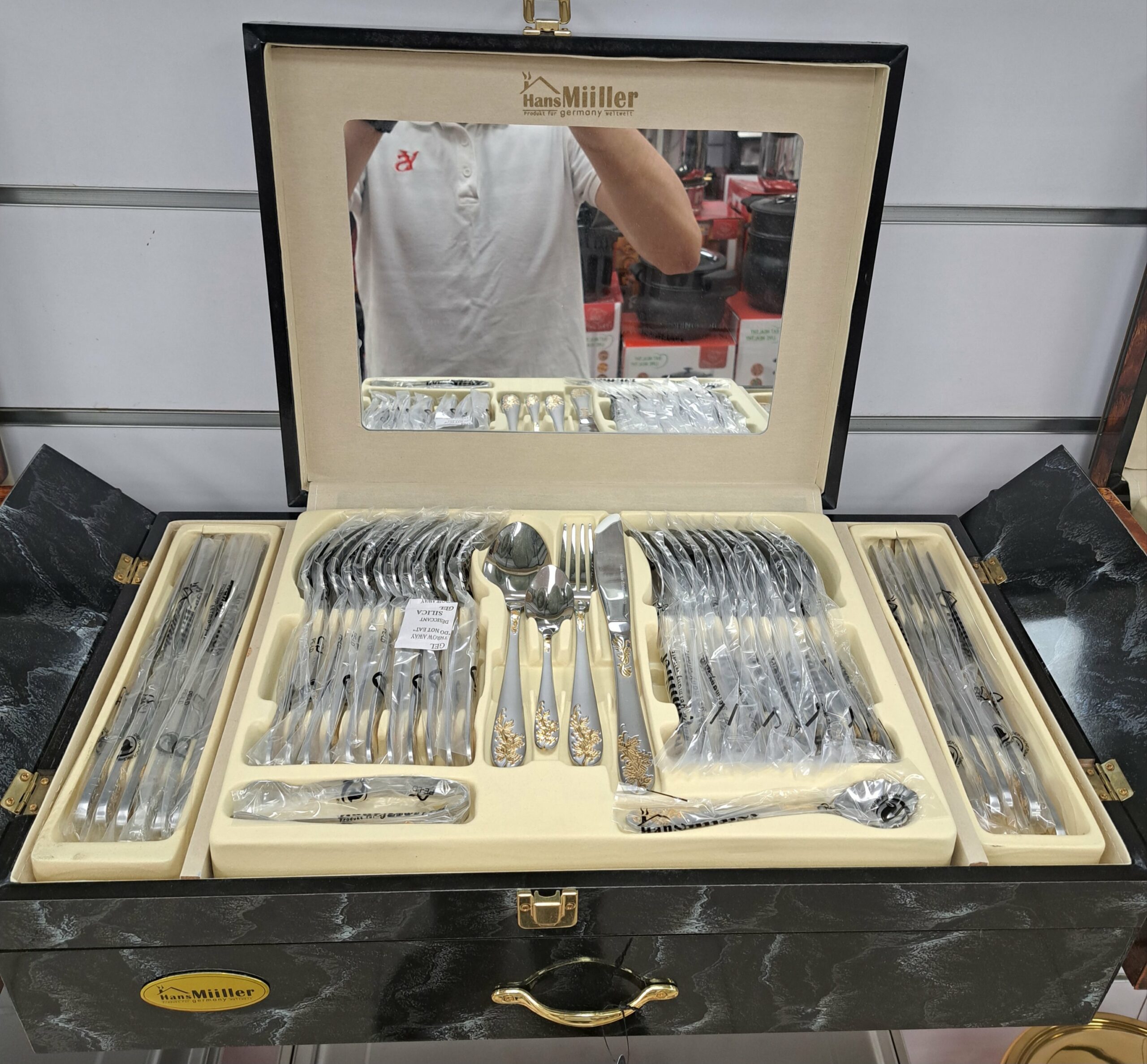 Ménagère 72pcs - 305