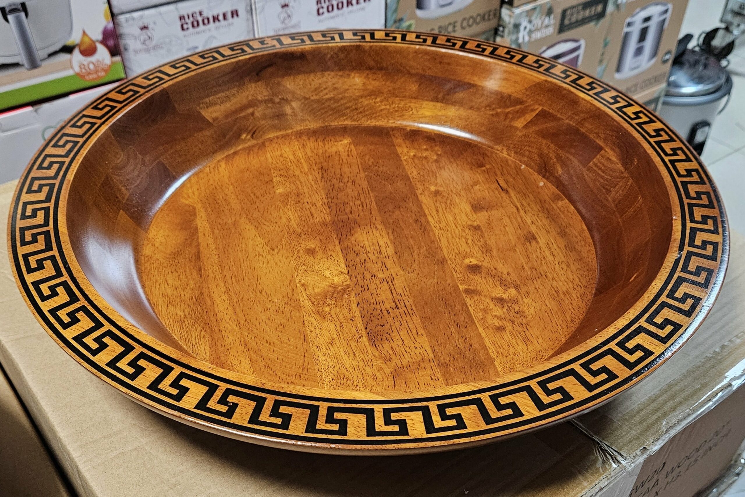 Plat en bois 20"