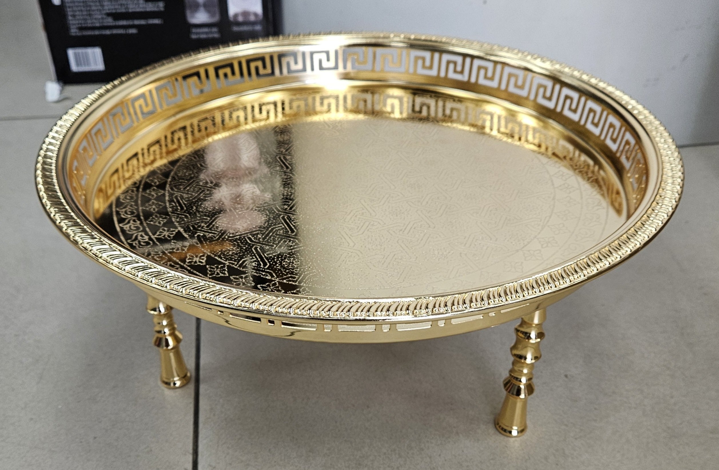Plateau avec pied gold petit - K94013S