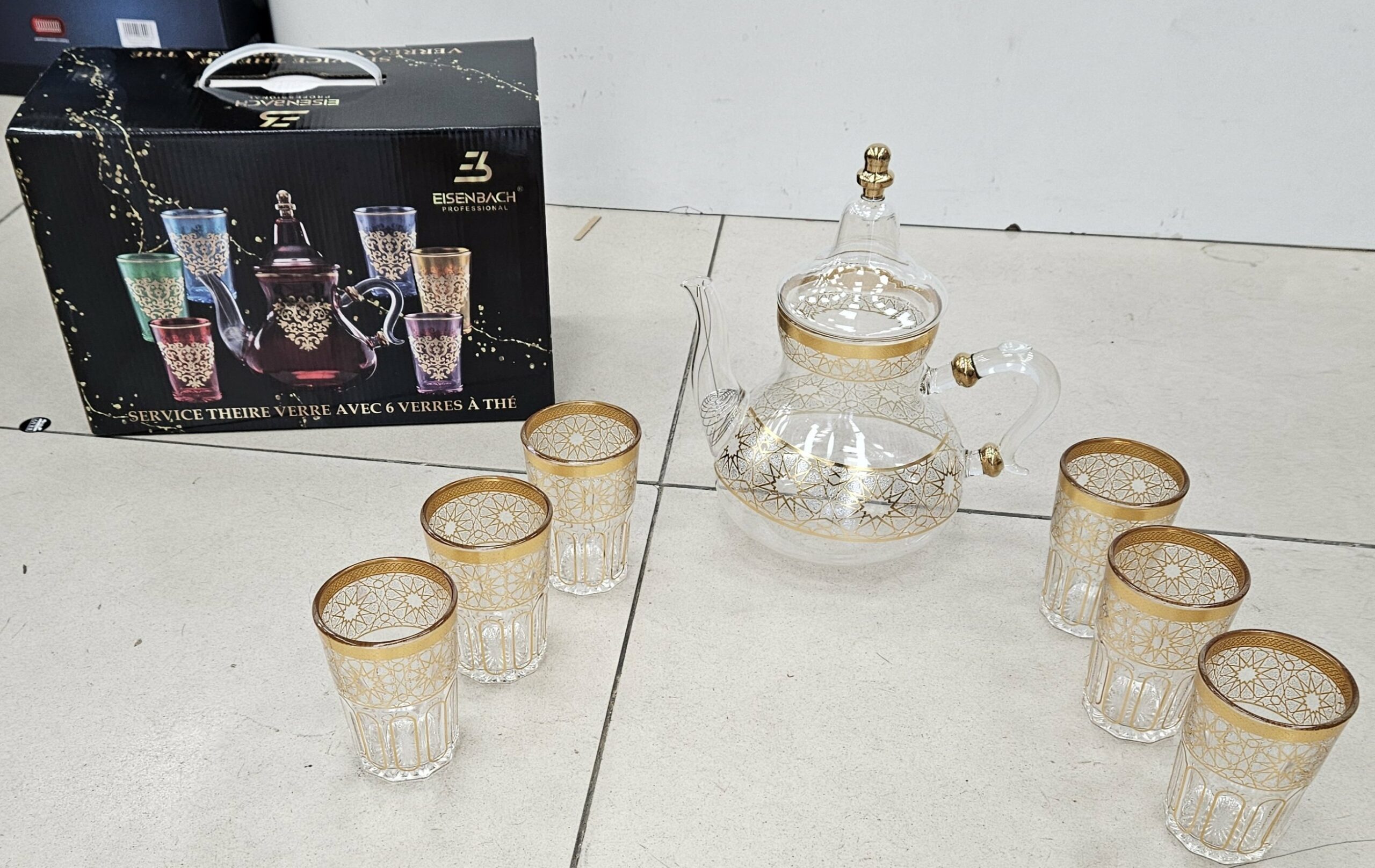 Theiere en verre + 6 verre