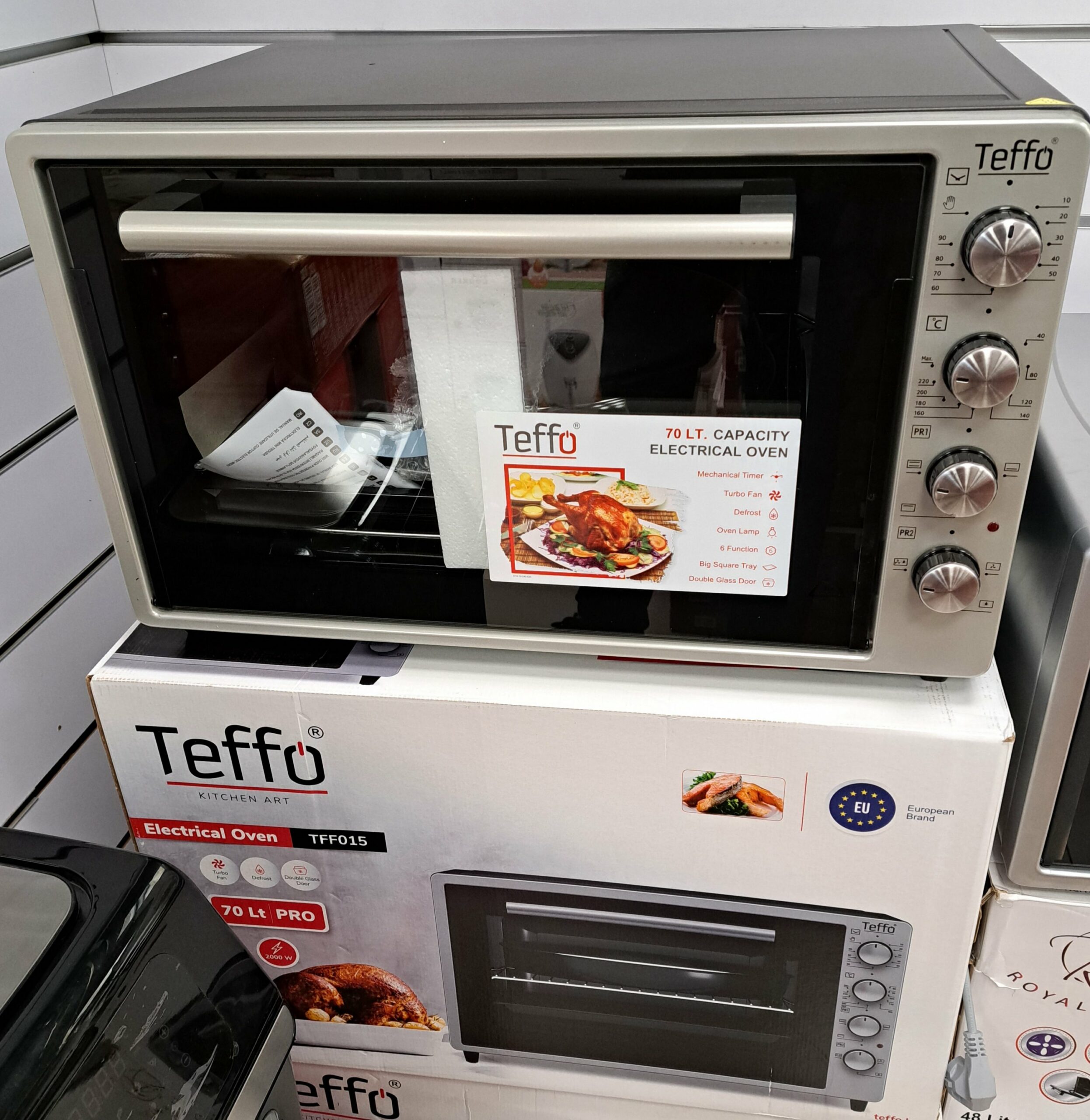 Four 70L Teffo