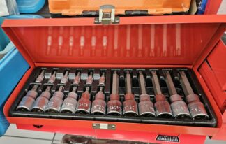 Caisse à outils 18pcs