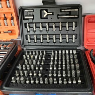 Caisse à outils 100pcs - Embout de visseuse