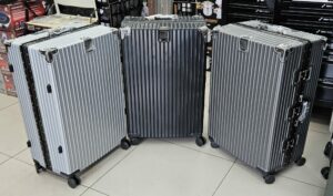 Valise ABS sans Zip - Fermeture à Clapet - Silver