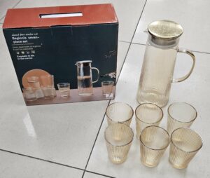 Carafe + 6 verre rayé doré