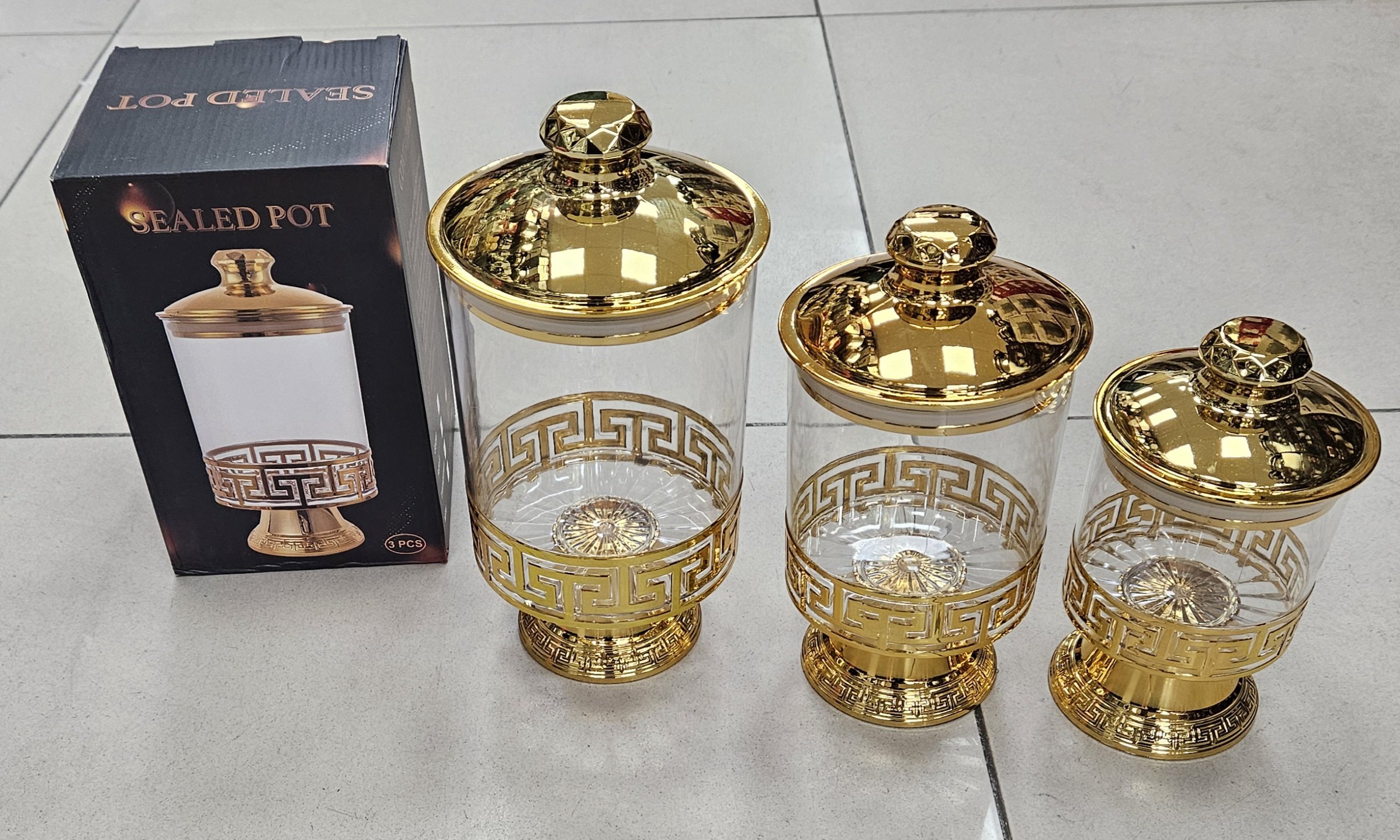 Pot 3pcs en plastique avec pied Gold - YS-E13