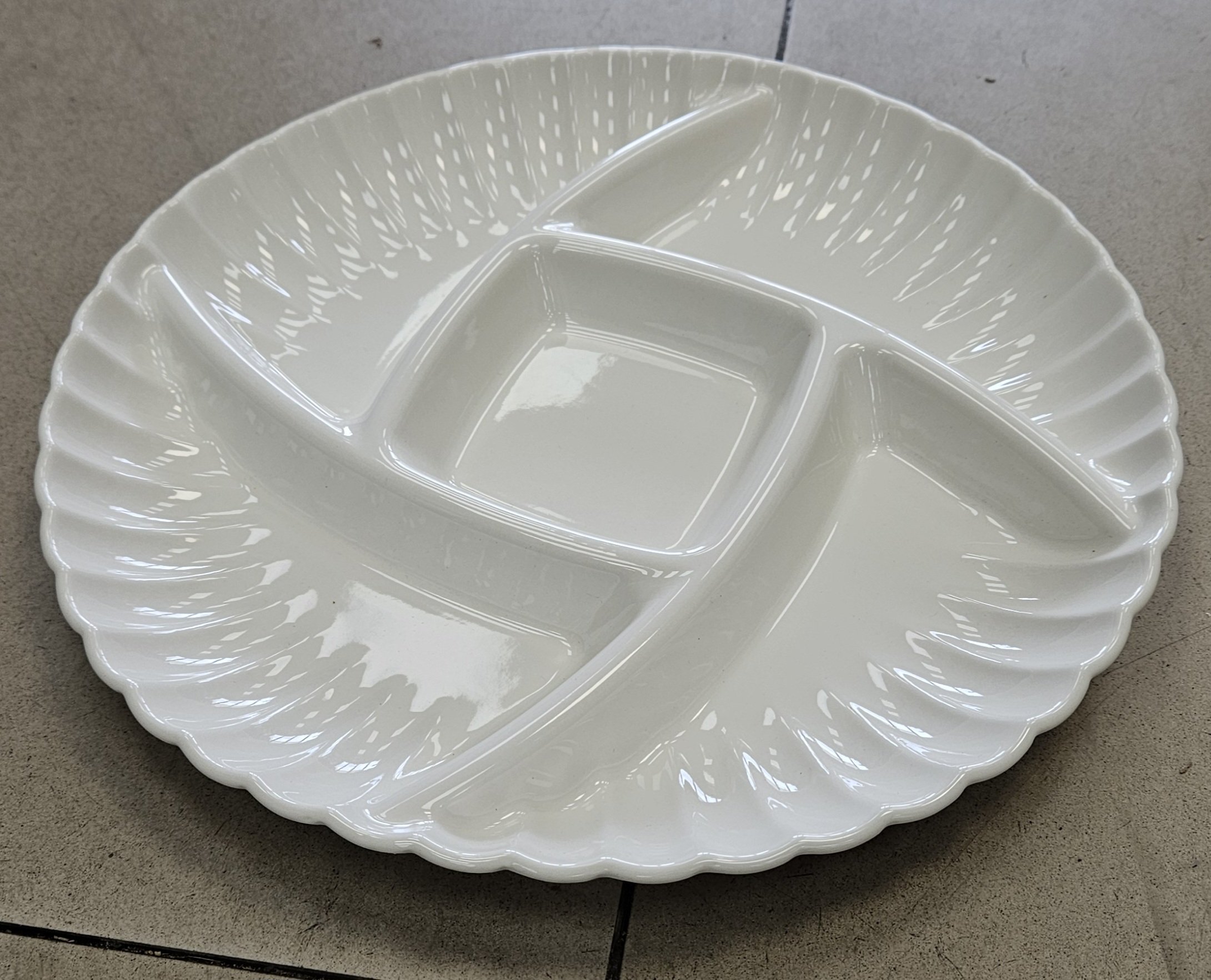 Plat de présentation en porcelaine - YS-T12