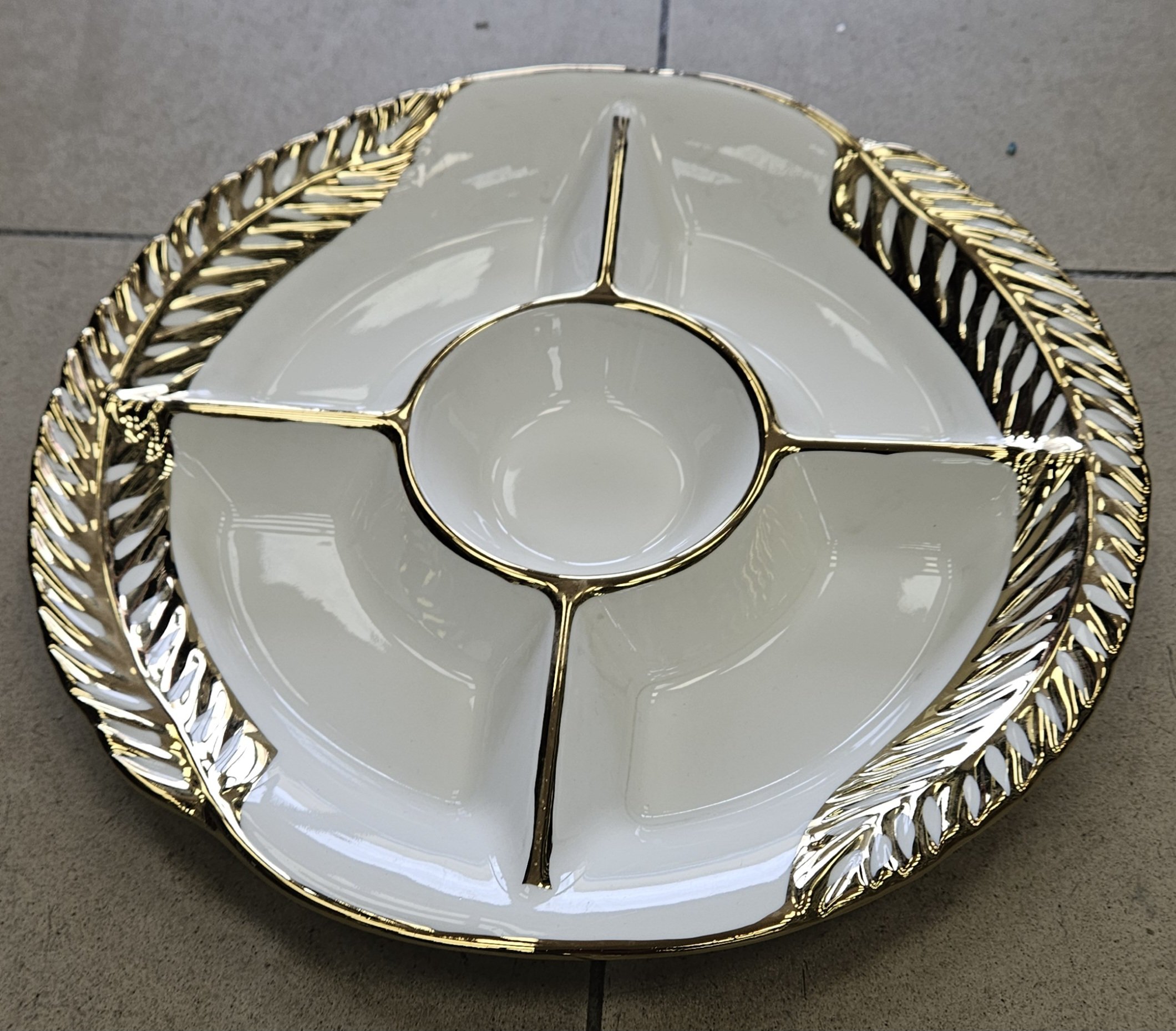 Plat de présentation en porcelaine - YS-T08