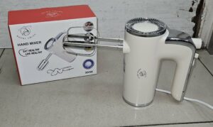 Batteur à œuf blanc