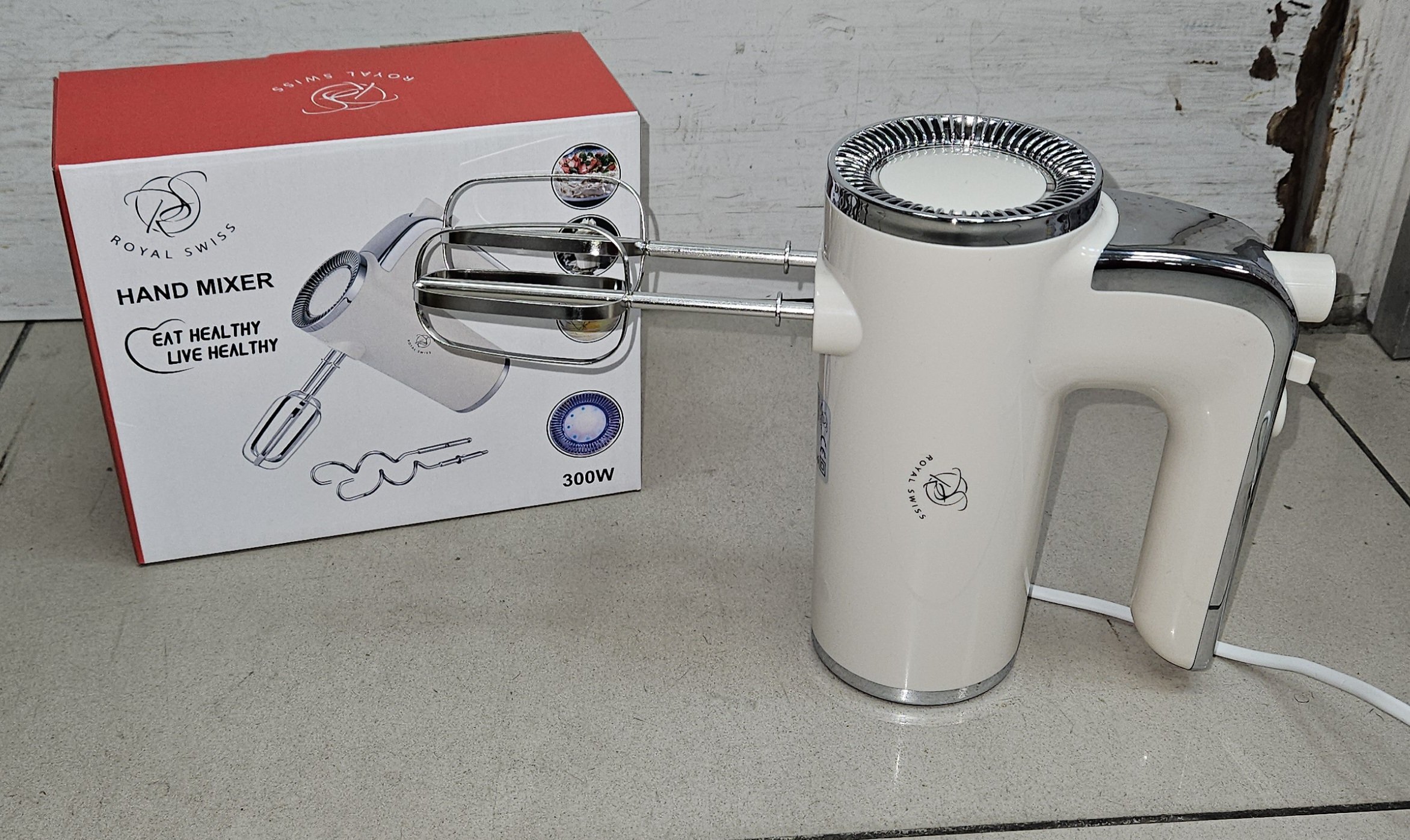 Batteur à œuf blanc