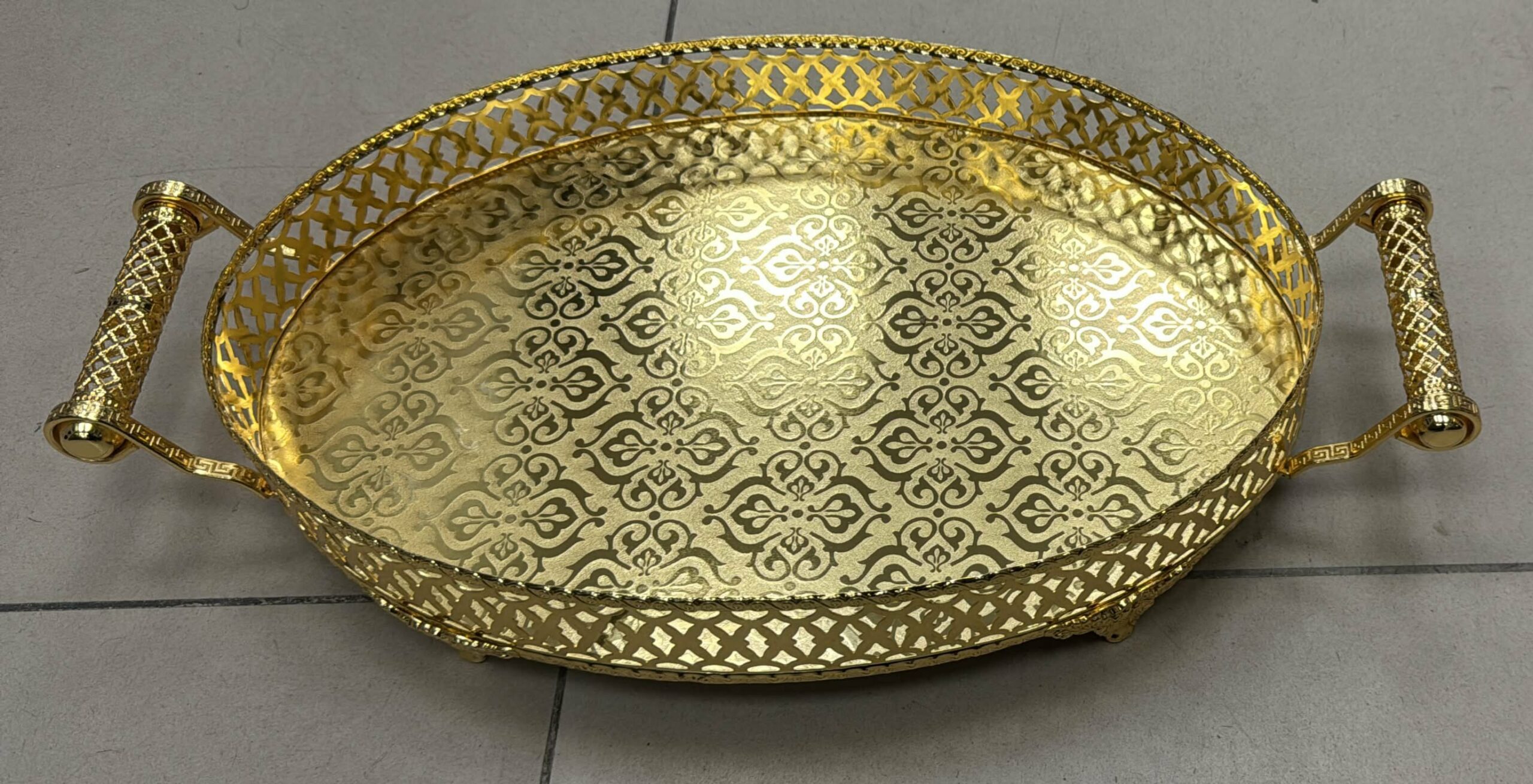 Plateau oval 43x29cm doré
