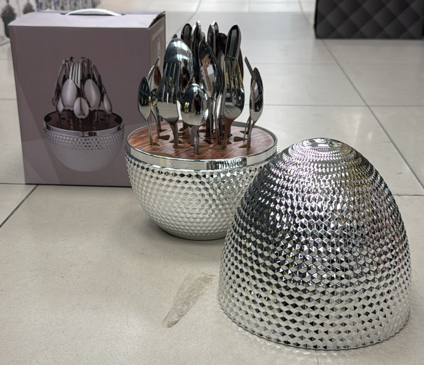 Oeuf Diamand Silver - Ménagère 24 Pièces