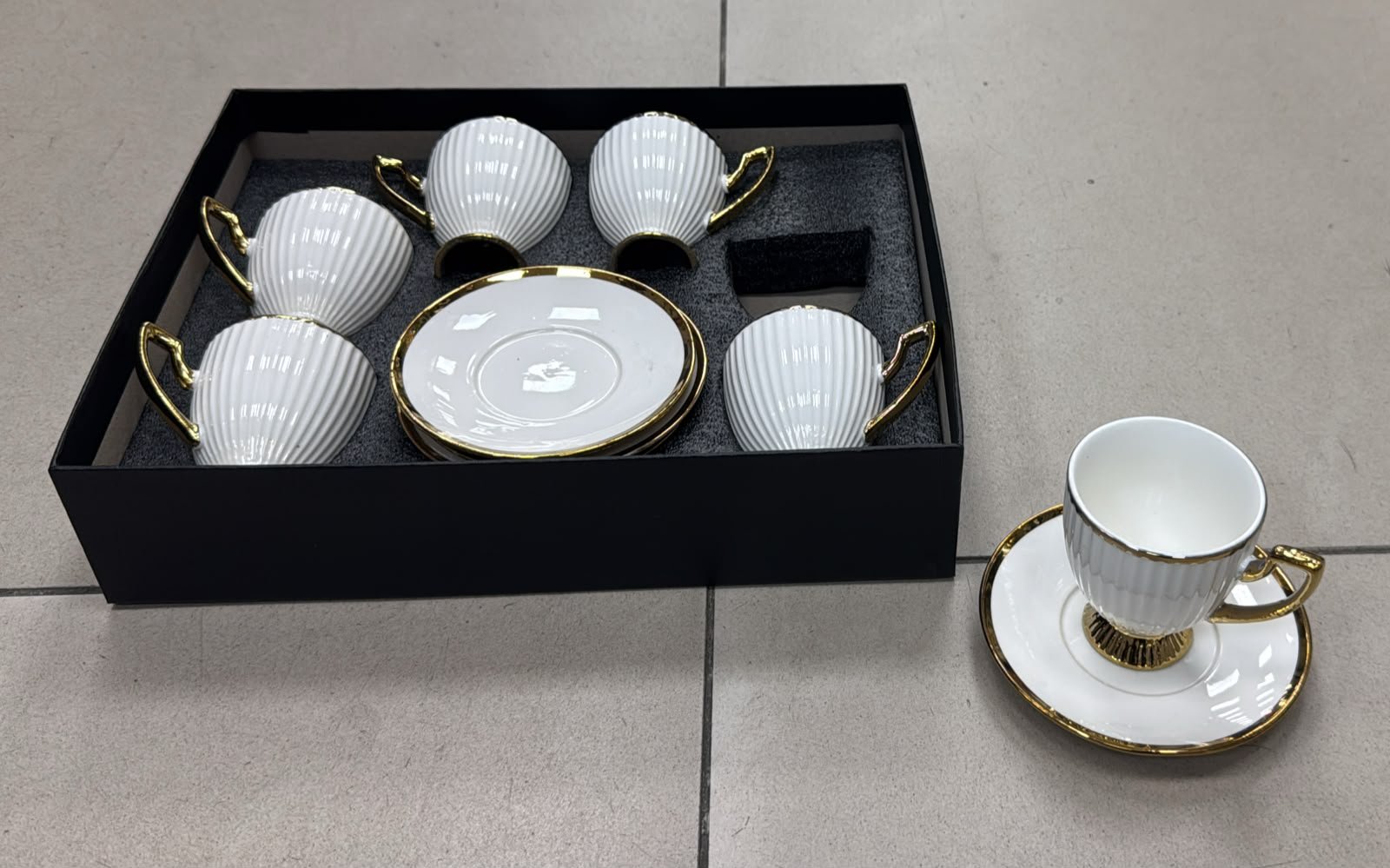 Service à café 12pcs en Porcelaine - YS-CR13