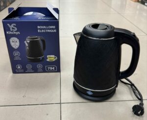 Bouilloire électrique 1.8L Cuir - Noir