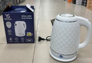 Bouilloire électrique 1.8L Cuir - Blanc